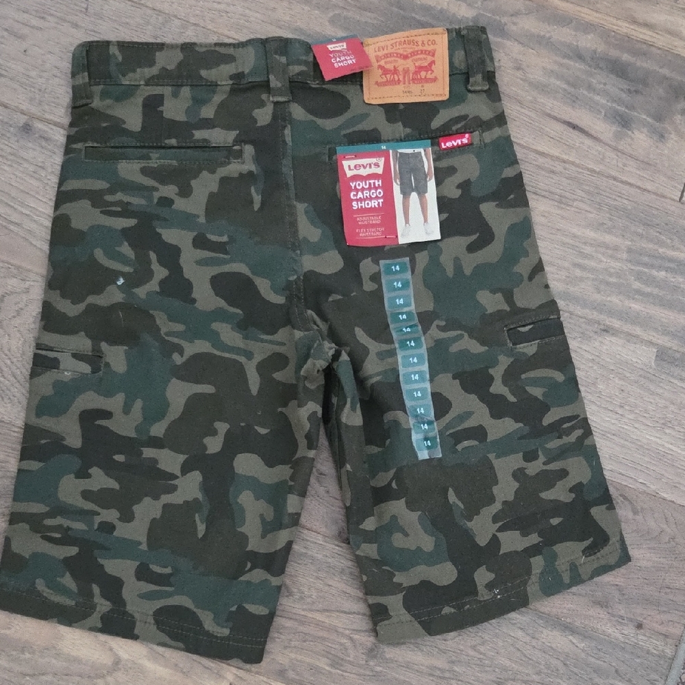 Levi's Boys's Green Camo Cargo Shorts